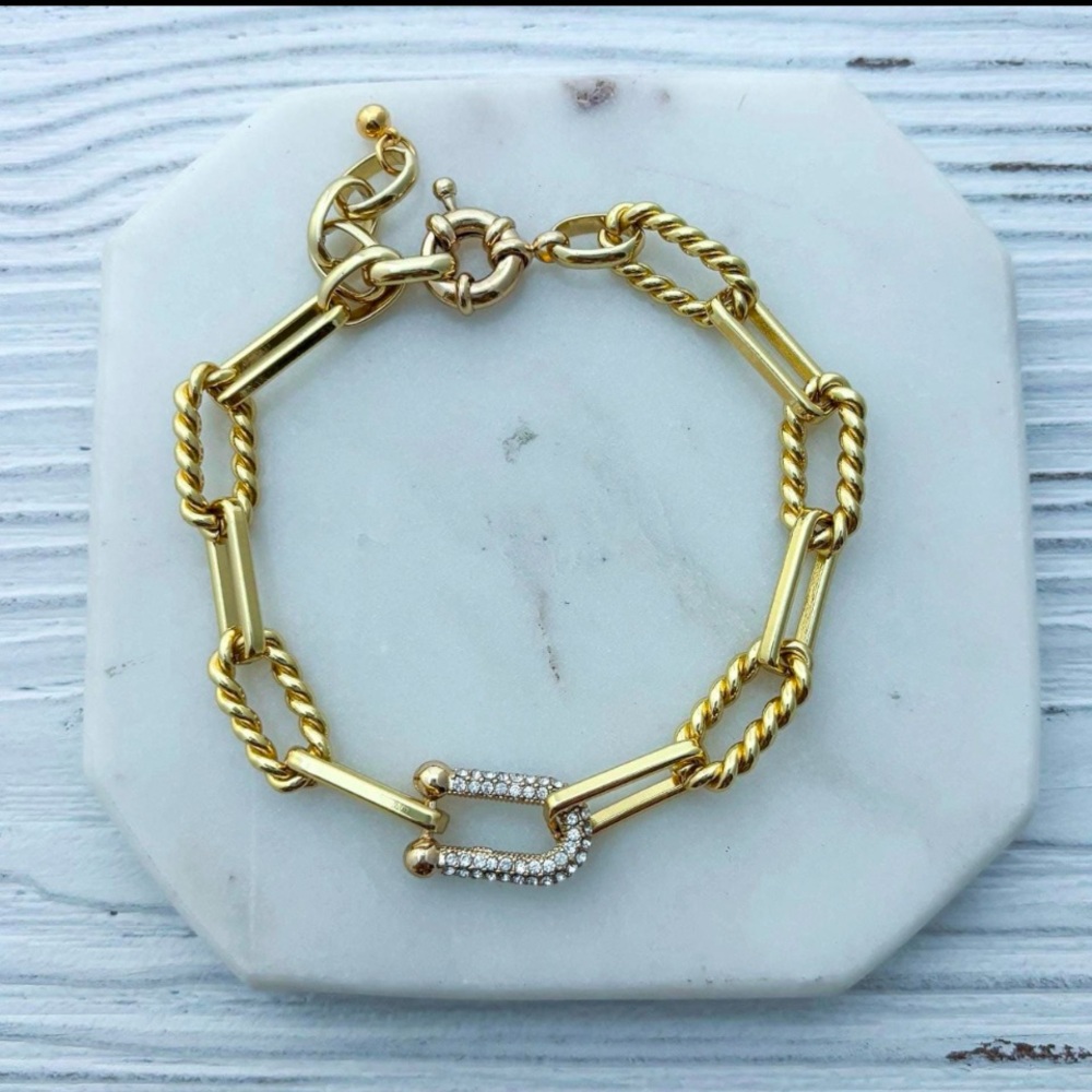 Twisted Cable Paperclip Chain Bracelet Paved U Link Charm